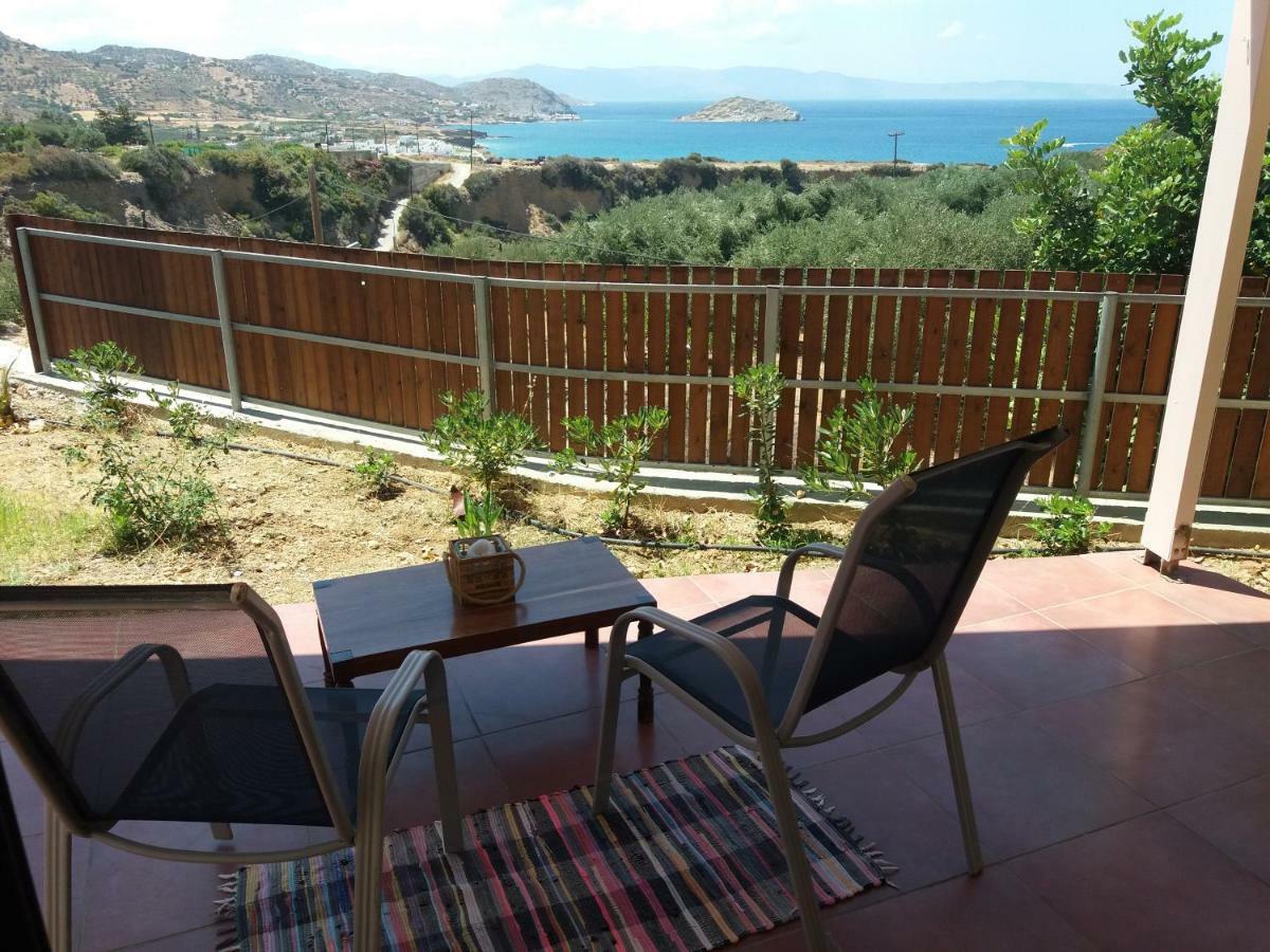 Вилла Pyrgos Мохлос Экстерьер фото
