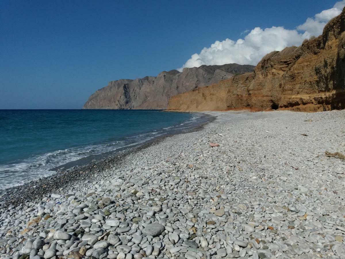 Вилла Pyrgos Мохлос Экстерьер фото